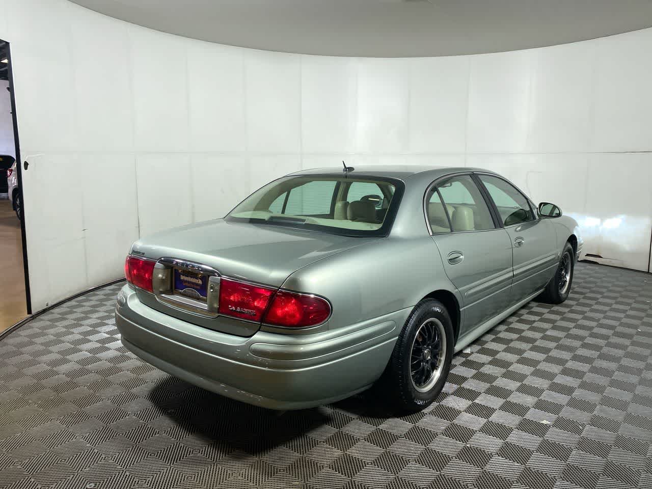 2005 Buick LeSabre Custom photo 2