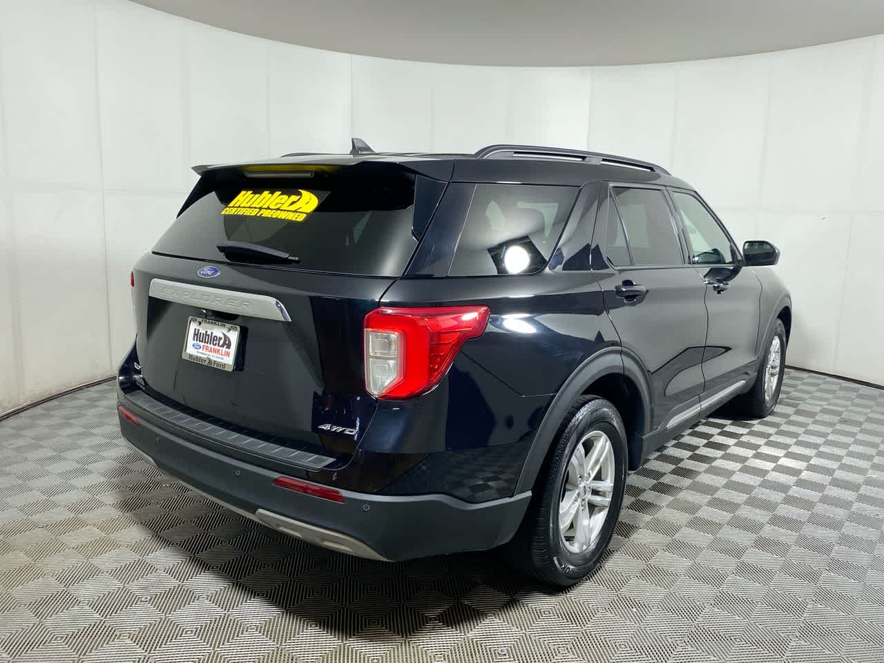 2022 Ford Explorer XLT photo 2