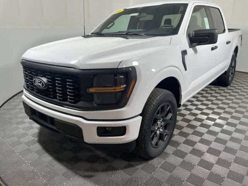 New 2026 Ford F-150 STX 4WD Supercrew 5.5 Box Truck