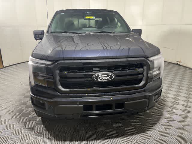 2025 Ford F-150 Lariat photo 2