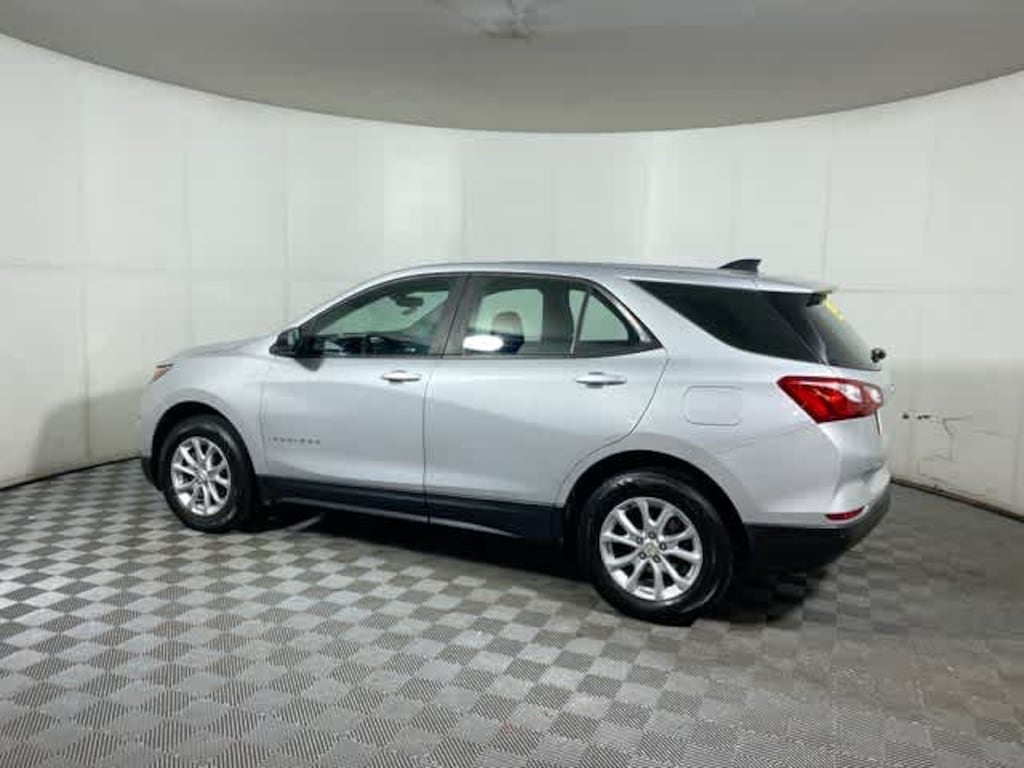 Used 2020 Chevrolet Equinox LS SUV