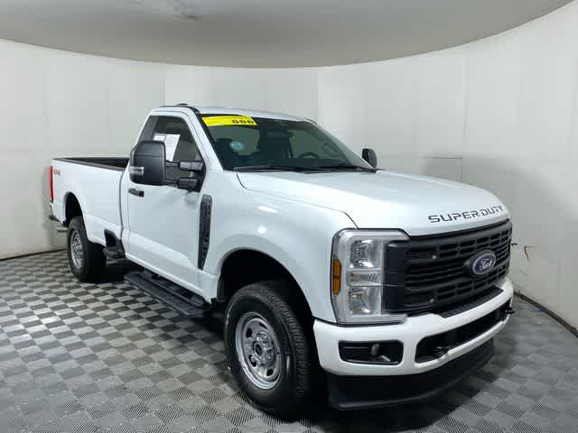 Used 2024 Ford F-250 Super Duty XL with VIN 1FTBF2BA6RED10226 for sale in Franklin, IN