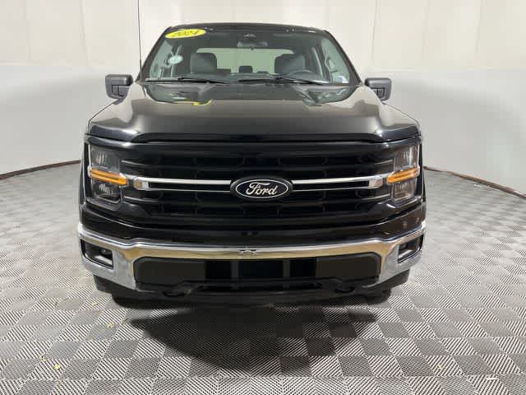 Used 2025 Ford F-150 XLT 4WD Supercrew 5.5 Box Truck SuperCrew Cab
