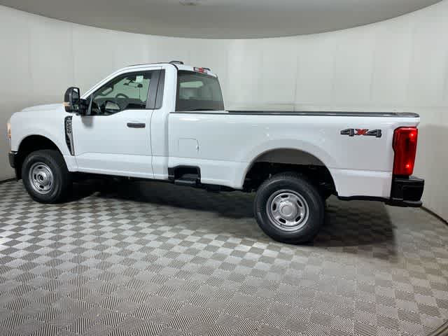 2025 Ford F-250 XL photo 4