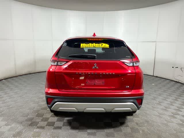 2024 Mitsubishi Eclipse Cross SE photo 3