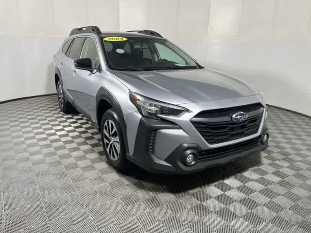 Used 2024 Subaru Outback Premium SUV