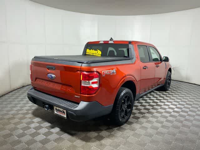 2022 Ford Maverick XLT photo 2