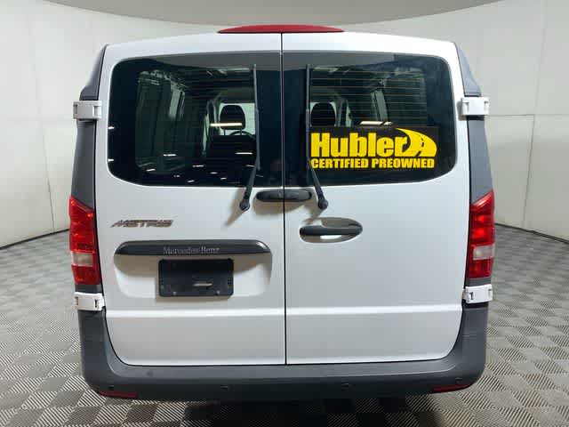2017 Mercedes Benz Metris Van photo 2