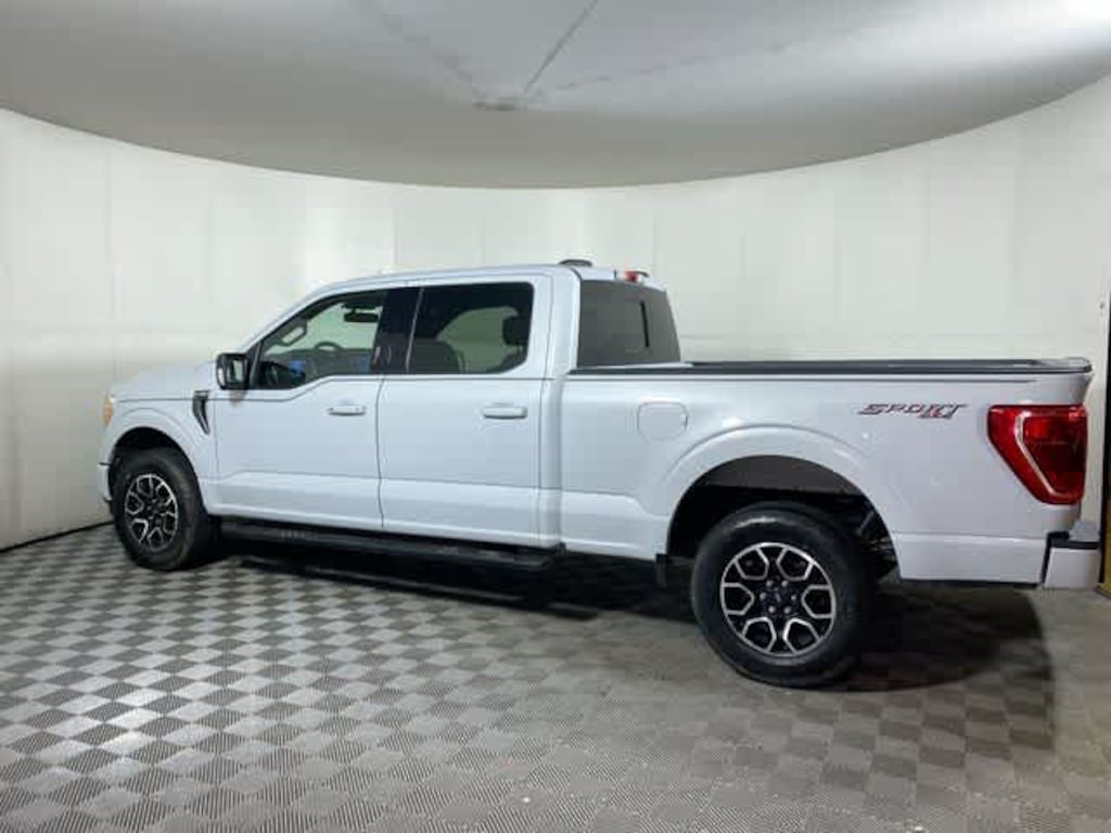 Used 2022 Ford F-150 XLT Truck SuperCrew Cab