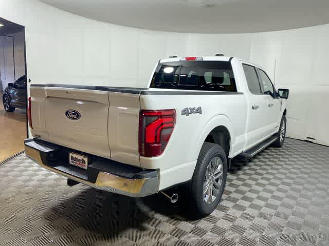 2025 Ford F-150 Lariat photo 2