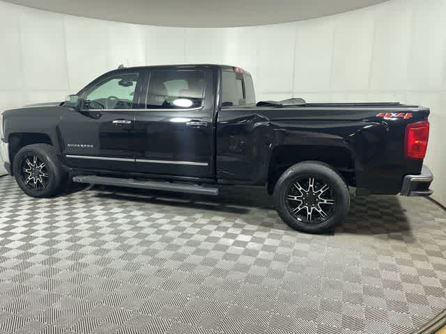2018 Chevrolet Silverado 1500 LTZ photo 2
