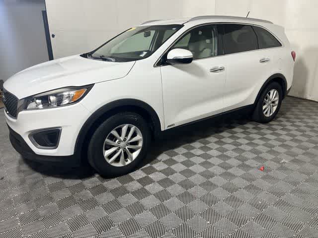 2017 Kia Sorento LX photo 3