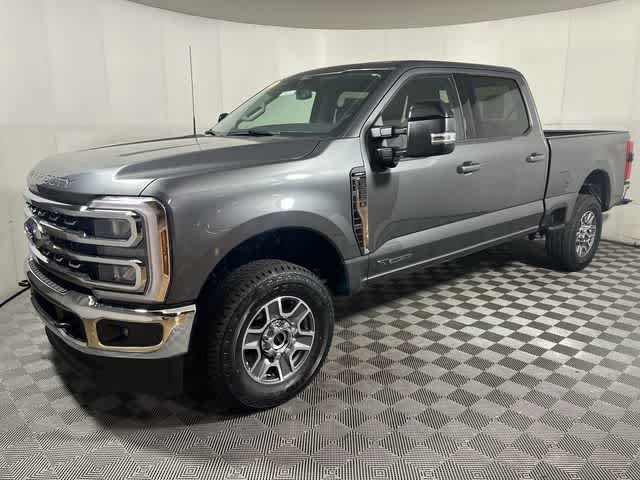 2026 Ford F-250 Lariat photo 4