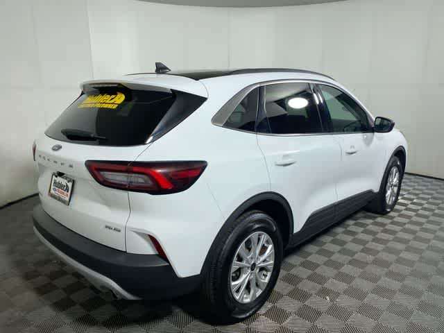 2023 Ford Escape Active photo 2