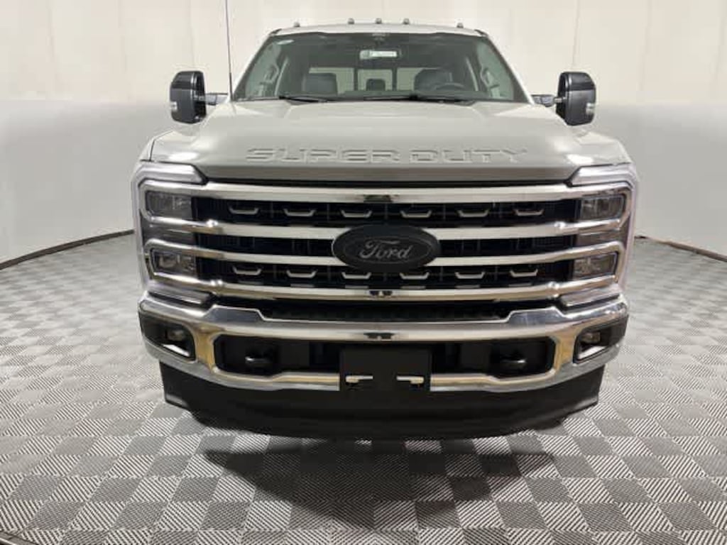 New 2026 Ford Super Duty F-250 SRW Lariat Truck