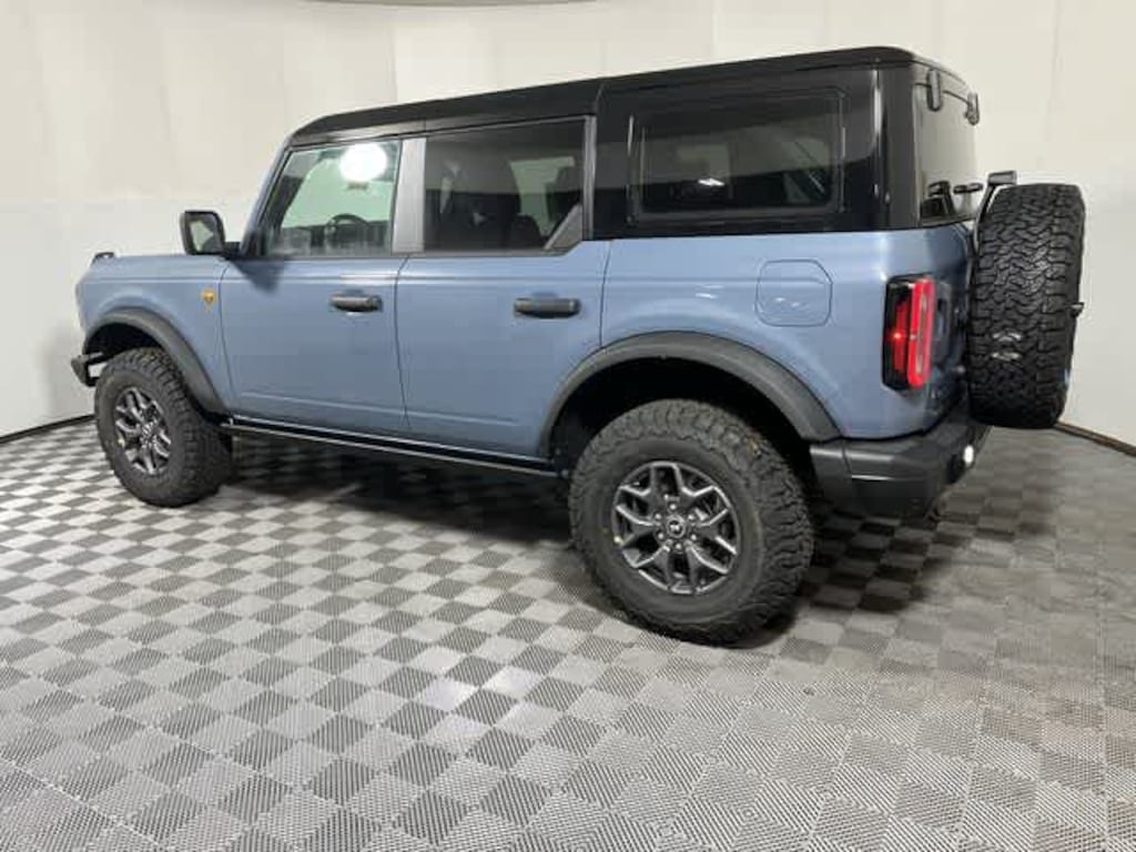New 2025 Ford Bronco Badlands SUV