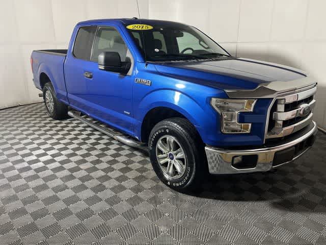 2015 Ford F-150 XLT photo 2