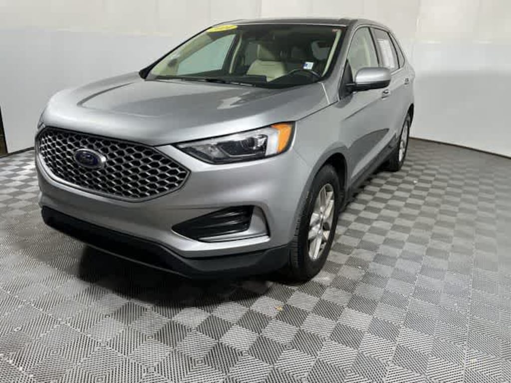 Used 2024 Ford Edge SEL SUV