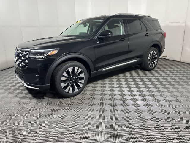 2026 Ford Explorer Platinum photo 3