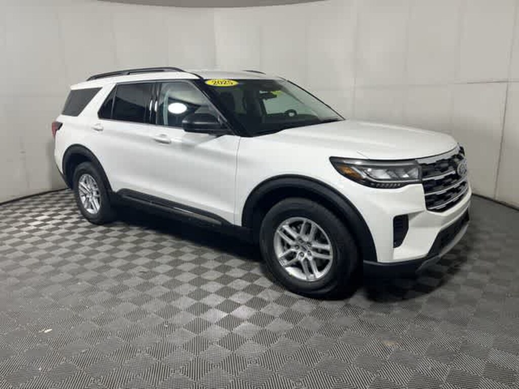 New 2025 Ford Explorer Active SUV