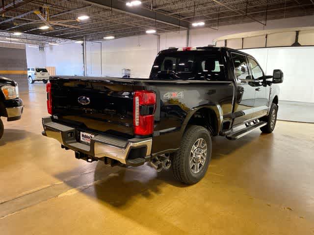 2026 Ford F-350 Lariat photo 2