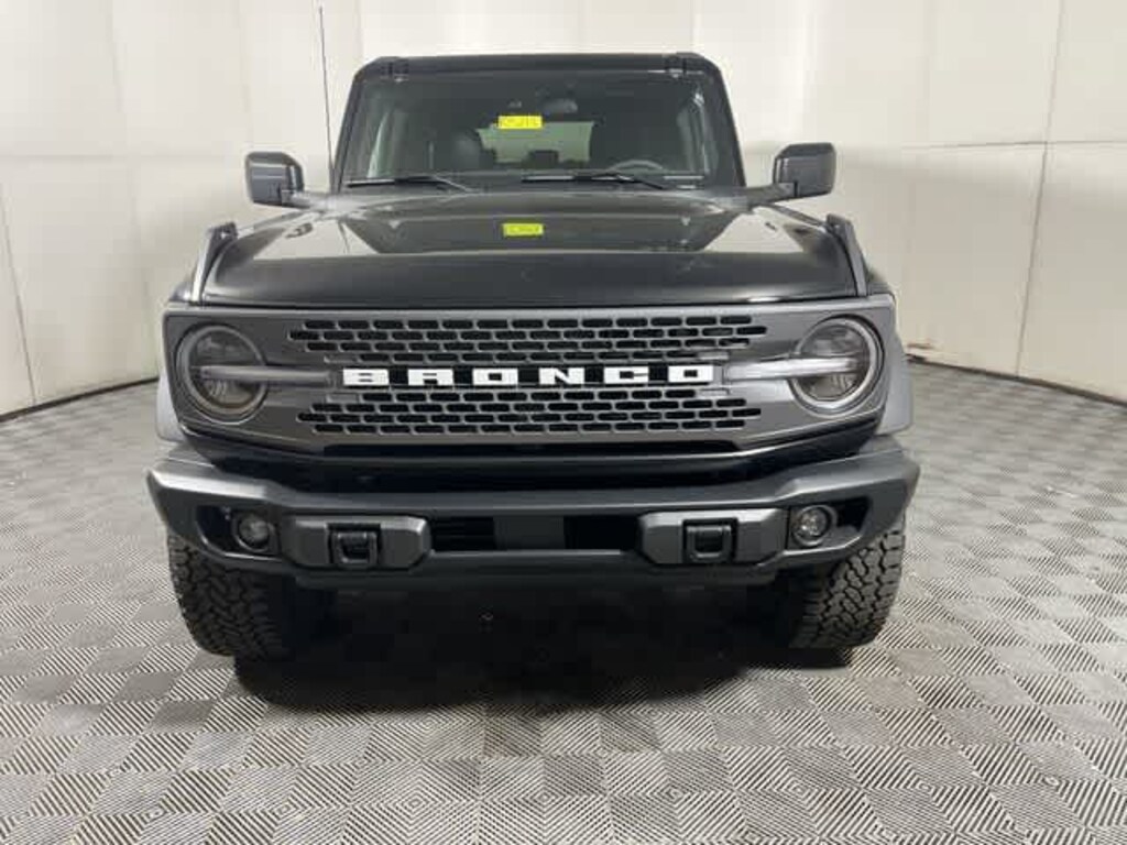 New 2025 Ford Bronco Badlands SUV