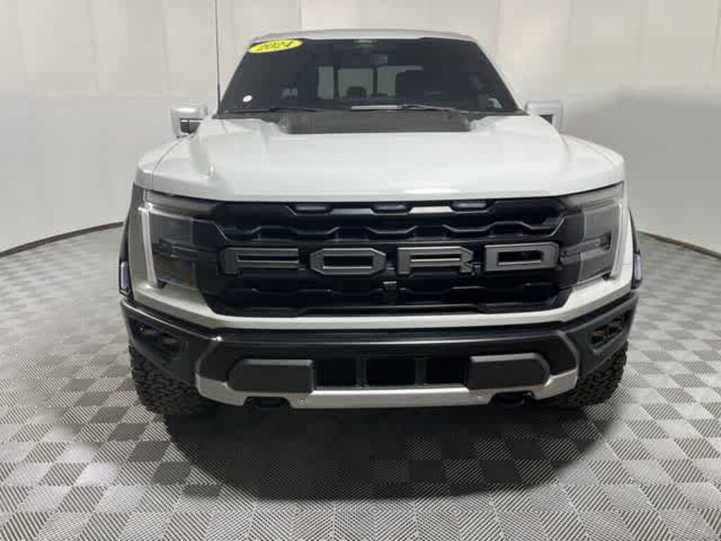 Used 2024 Ford F-150 Raptor 4WD Supercrew 5.5 Box Truck SuperCrew Cab