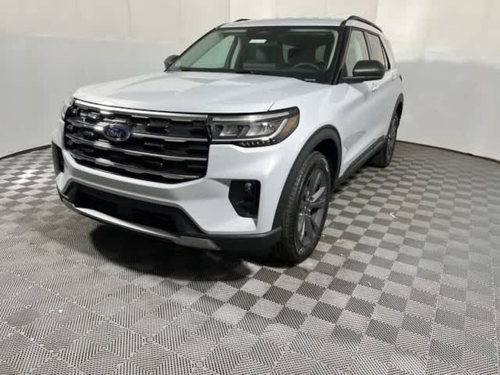 New 2026 Ford Explorer Active w/200A Pkg SUV