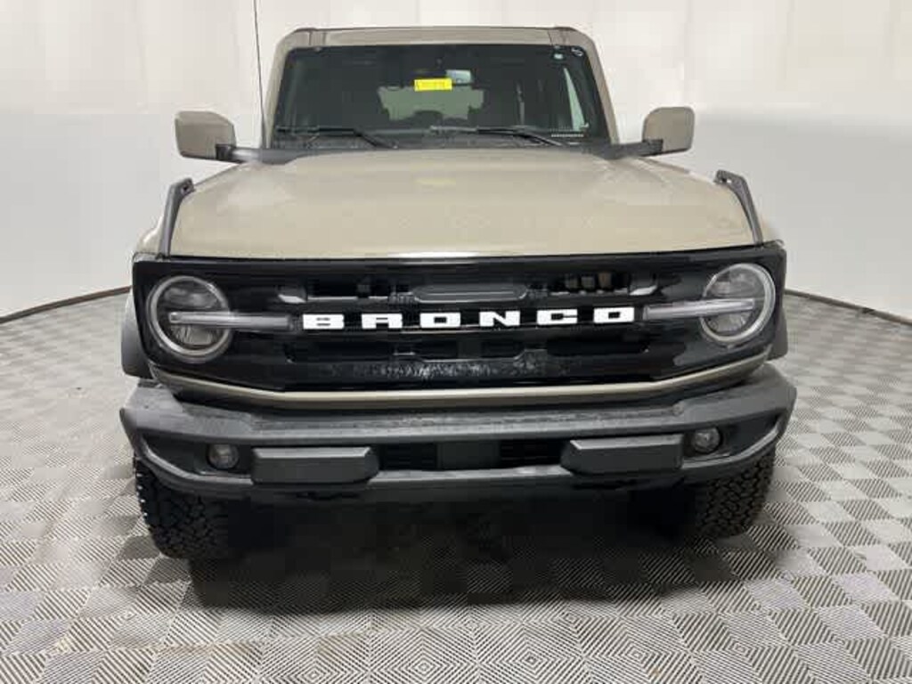 New 2025 Ford Bronco Outer Banks SUV