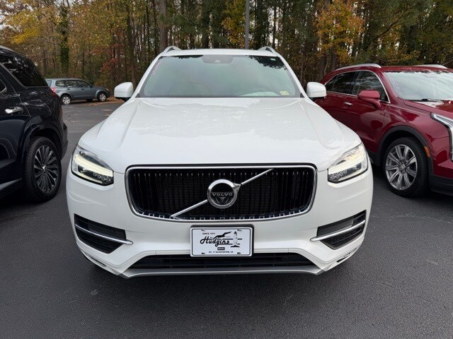 2018 Volvo XC90 T5 Momentum photo 2