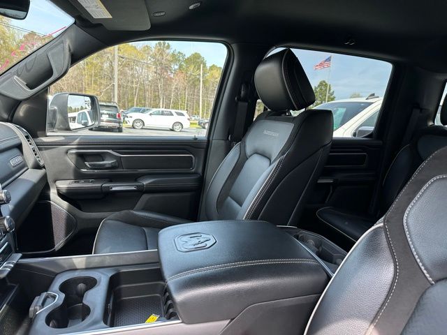 2024 RAM Ram 1500 Pickup Laramie - Photo 17