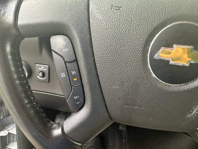 2022 Chevrolet Express Cargo Work Van - Photo 18