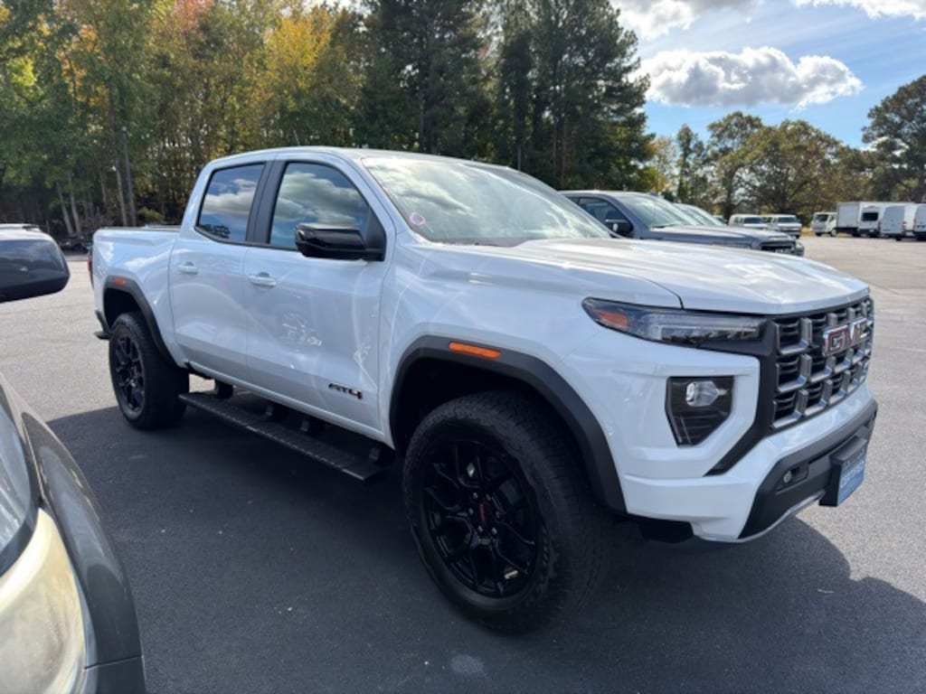 Certified 2025 GMC Canyon AT4 Truck