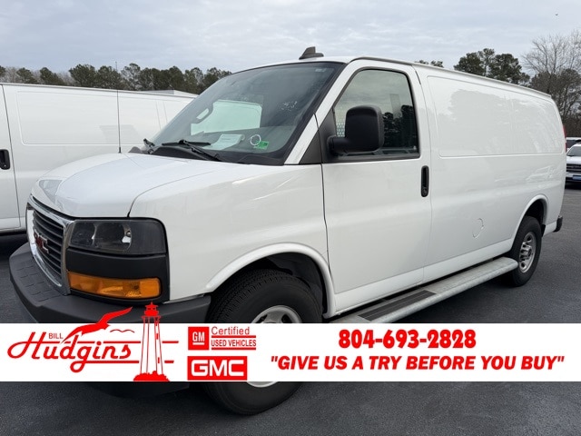 2024 GMC Savana Cargo Work Van's photo
