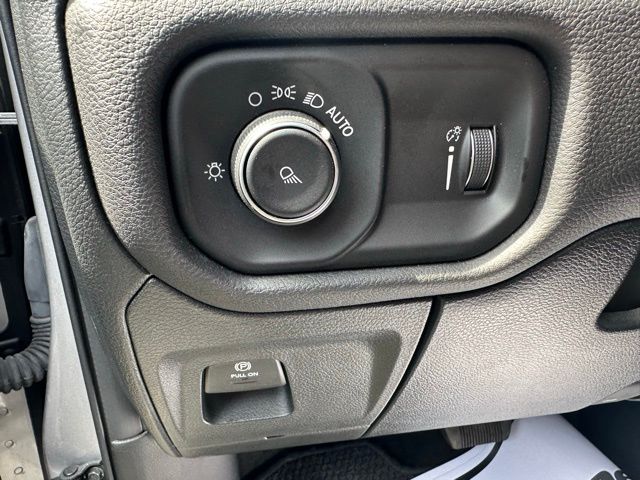 2024 RAM Ram 1500 Pickup Laramie - Photo 22