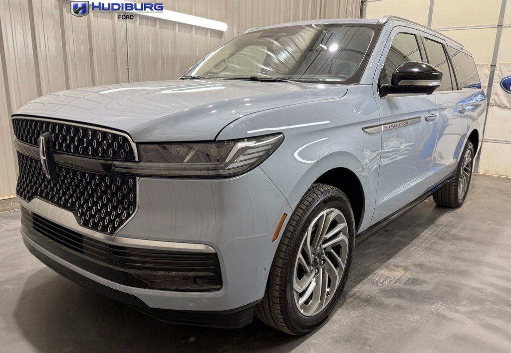 2025 Lincoln Navigator Reserve L 4WD's photo
