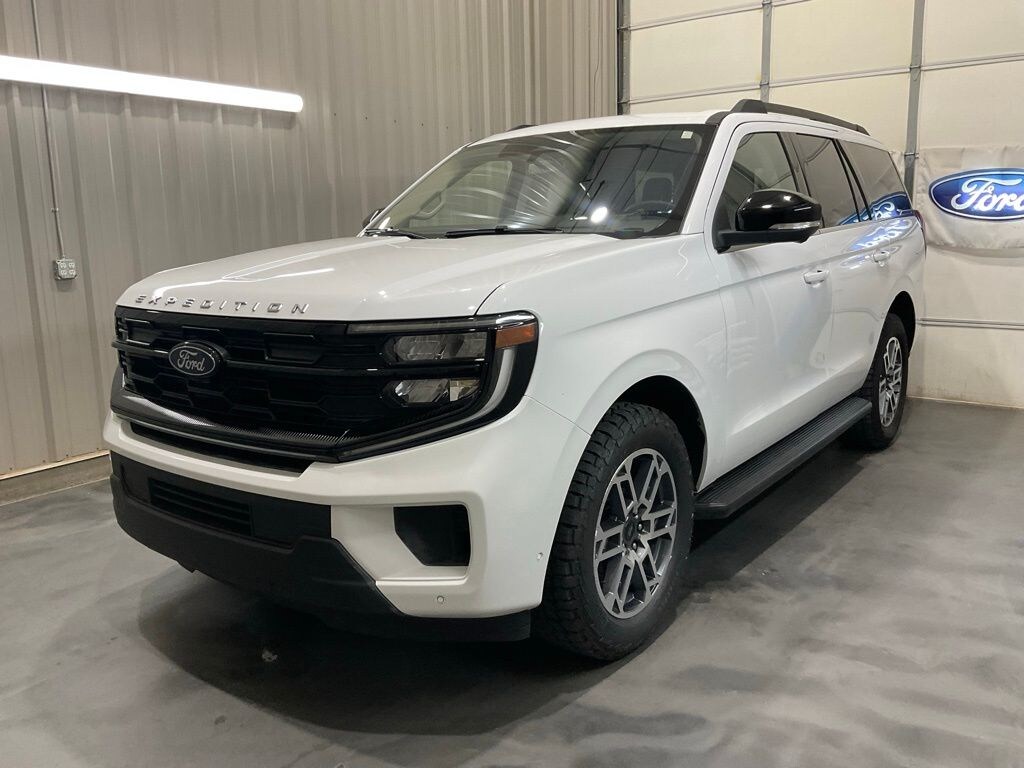 Used 2025 Ford Expedition Active SUV