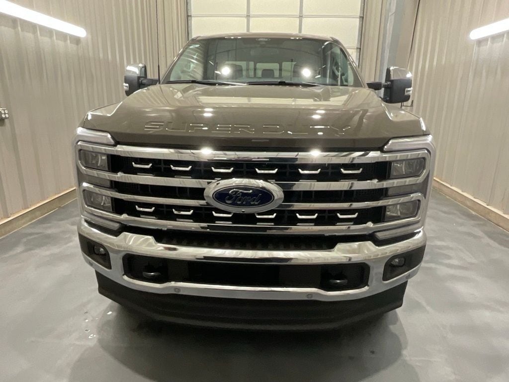 New 2026 Ford F-250SD Lariat Truck