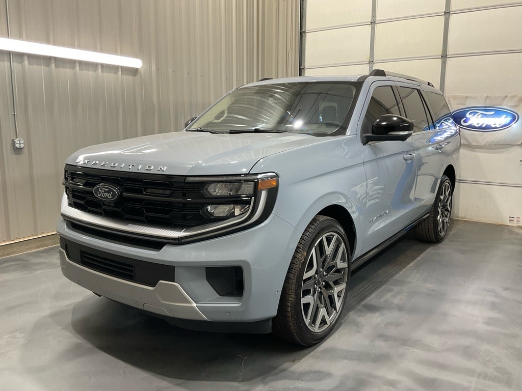 Used 2025 Ford Expedition Platinum SUV
