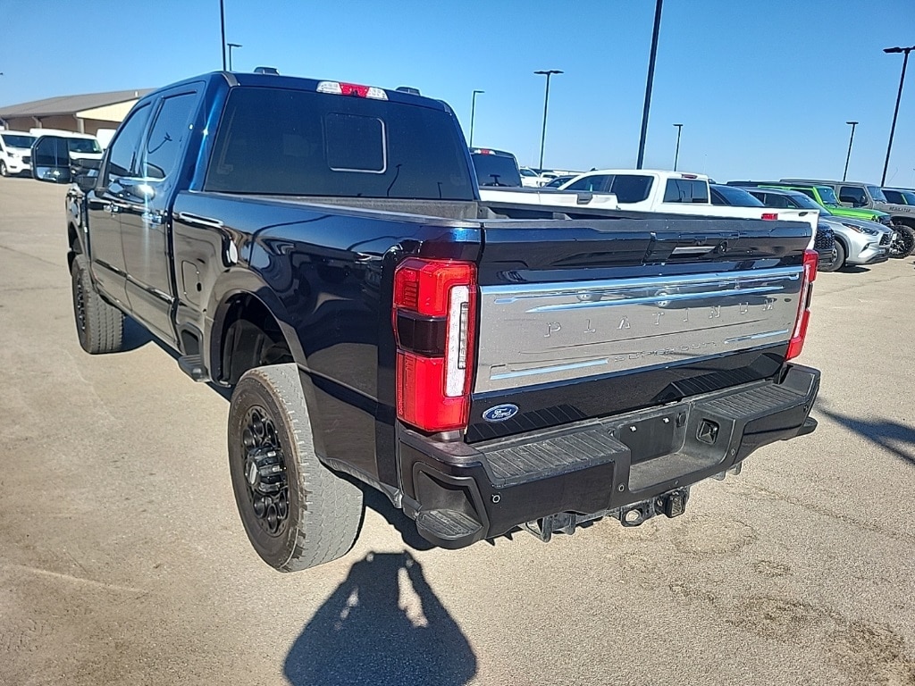 Used 2024 Ford F-250SD Platinum Truck