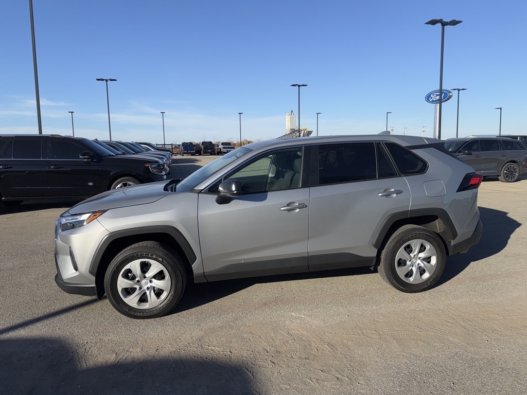 Used 2024 Toyota RAV4 LE with VIN 2T3F1RFV8RW458313 for sale in Northfield, Minnesota