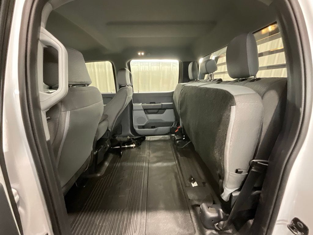 2026 Ford F-350 Super Duty XL - Photo 14