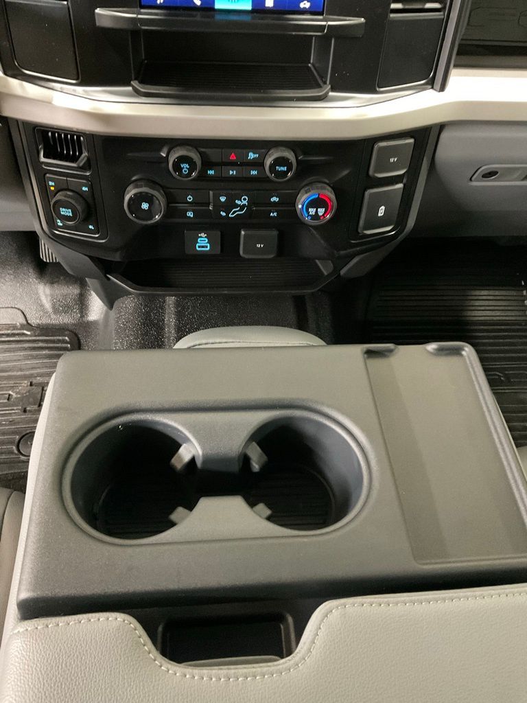 2026 Ford F-350 Super Duty XL - Photo 21