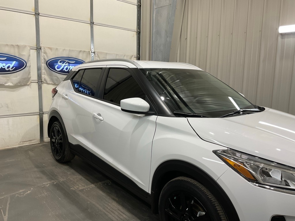 Used 2024 Nissan Kicks SV SUV