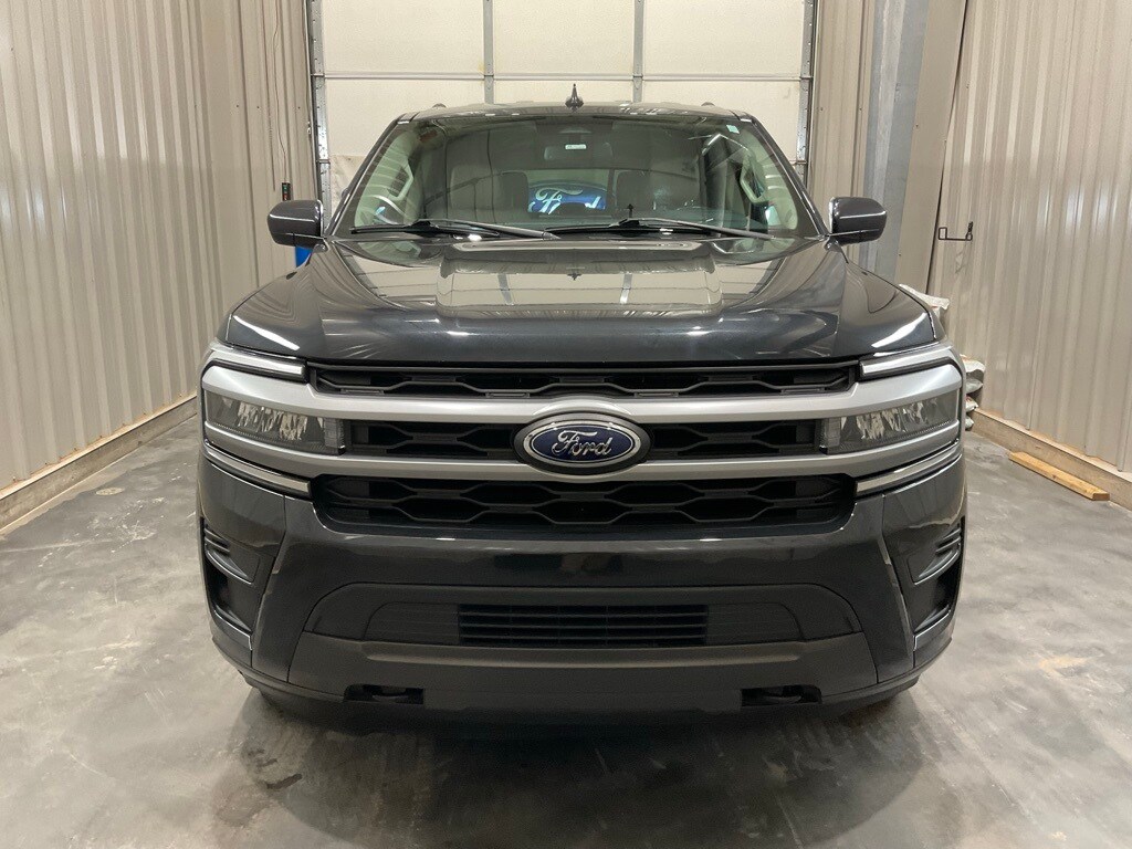 Used 2022 Ford Expedition XLT SUV