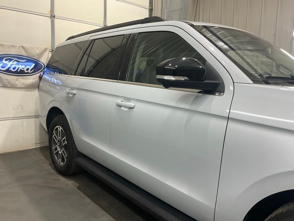 Used 2025 Ford Expedition Active SUV