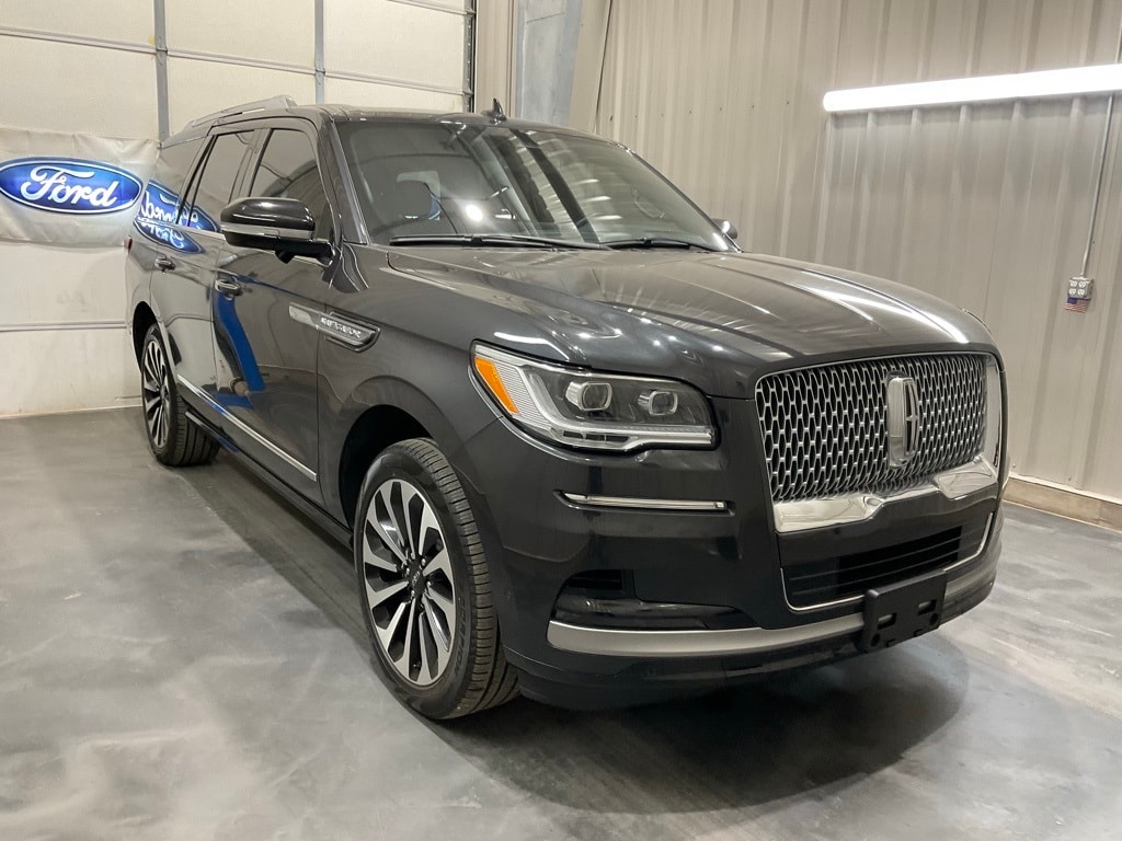 2024 Lincoln Navigator Reserve's photo