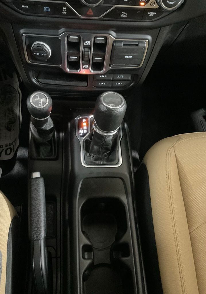 Photo 18