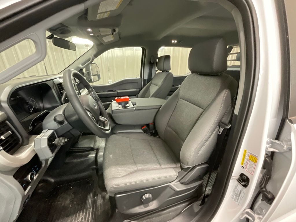 2026 Ford F-350 Super Duty XL - Photo 7