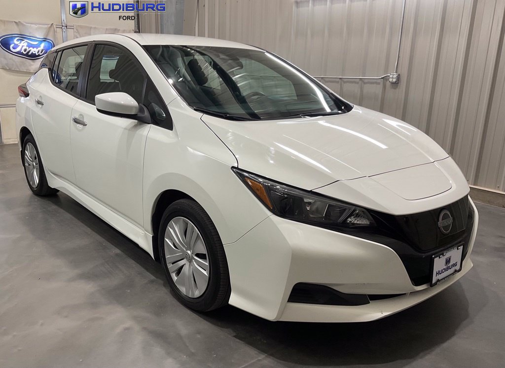 2025 Nissan Leaf S